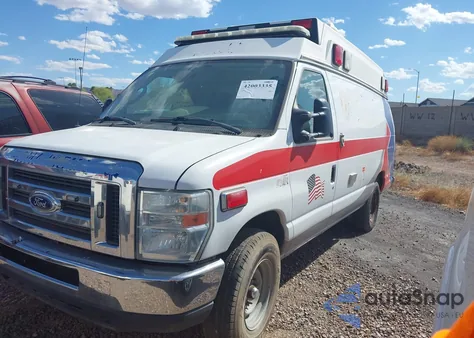 2014 Ford E-350 Super Duty Commercial z USA, uszkodzony, nr VIN 1FDSS3EL6EDB14328